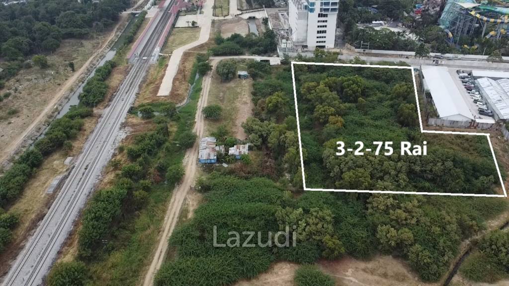 Ultra Luxury Land For Sale : 3-2-75 Rai Close to Vana Nava Water Park Hua Hin