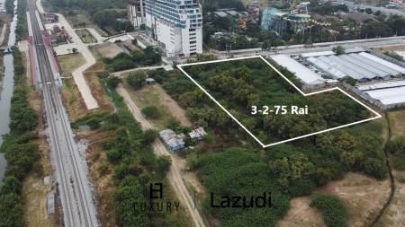 5,900 metro cuadrado Terreno de Venta