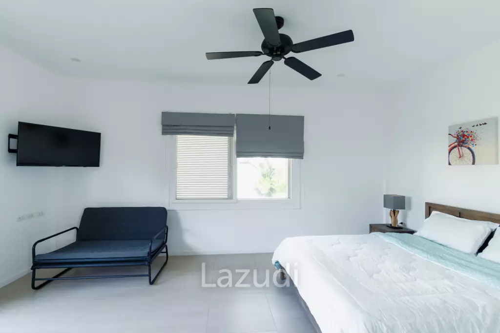 THE VIEWS HUA HIN  : 4 bed pool villa with outstanding Views