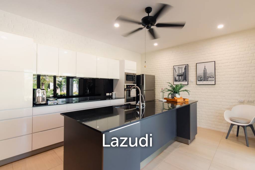 THE VIEWS HUA HIN  : 4 bed pool villa with outstanding Views