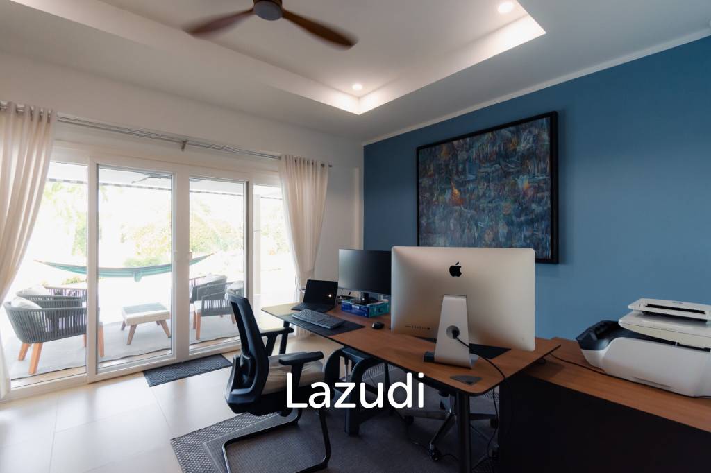 THE VIEWS HUA HIN  : 4 bed pool villa with outstanding Views