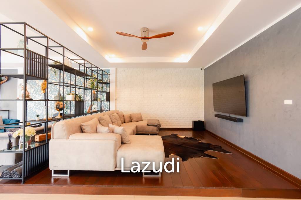 THE VIEWS HUA HIN  : 4 bed pool villa with outstanding Views