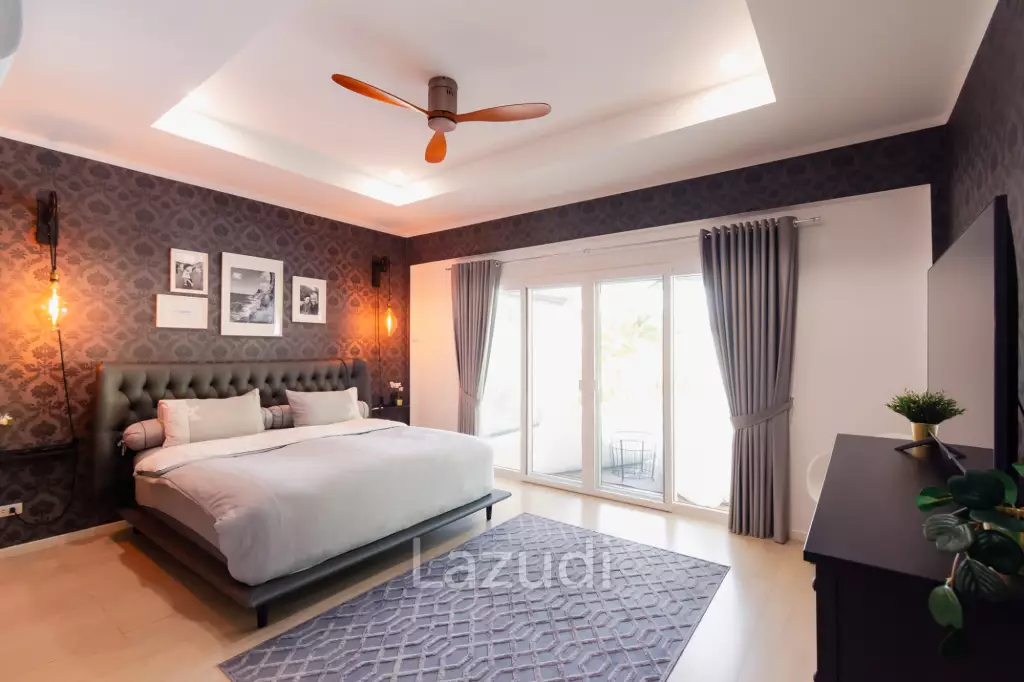 THE VIEWS HUA HIN  : 4 bed pool villa with outstanding Views