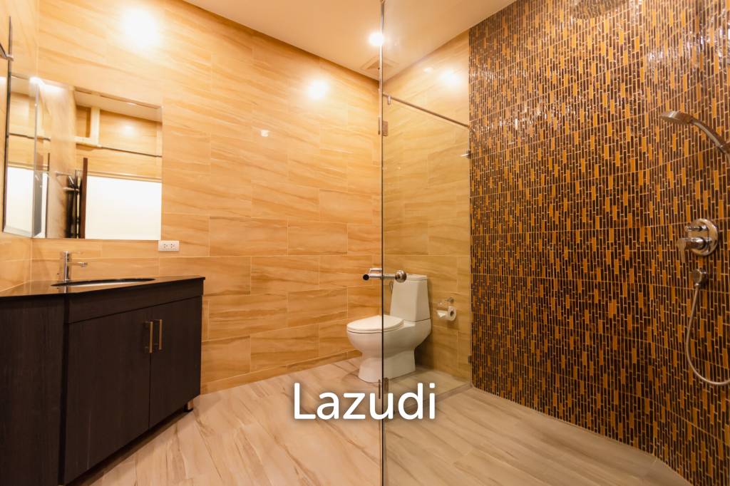 THE VIEWS HUA HIN  : 4 bed pool villa with outstanding Views