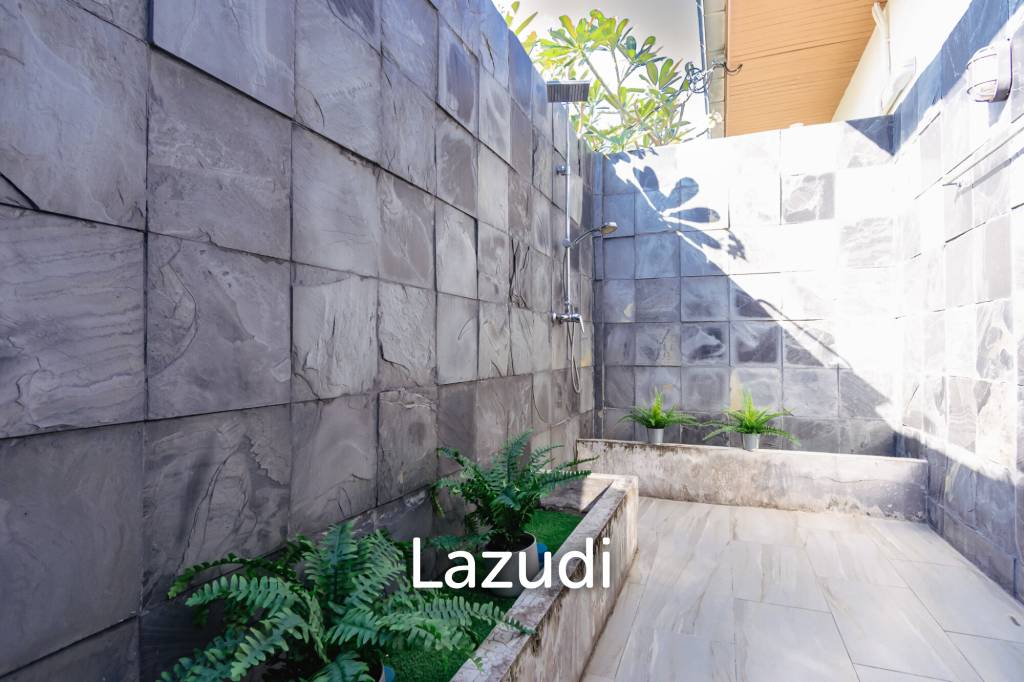 THE VIEWS HUA HIN  : 4 bed pool villa with outstanding Views