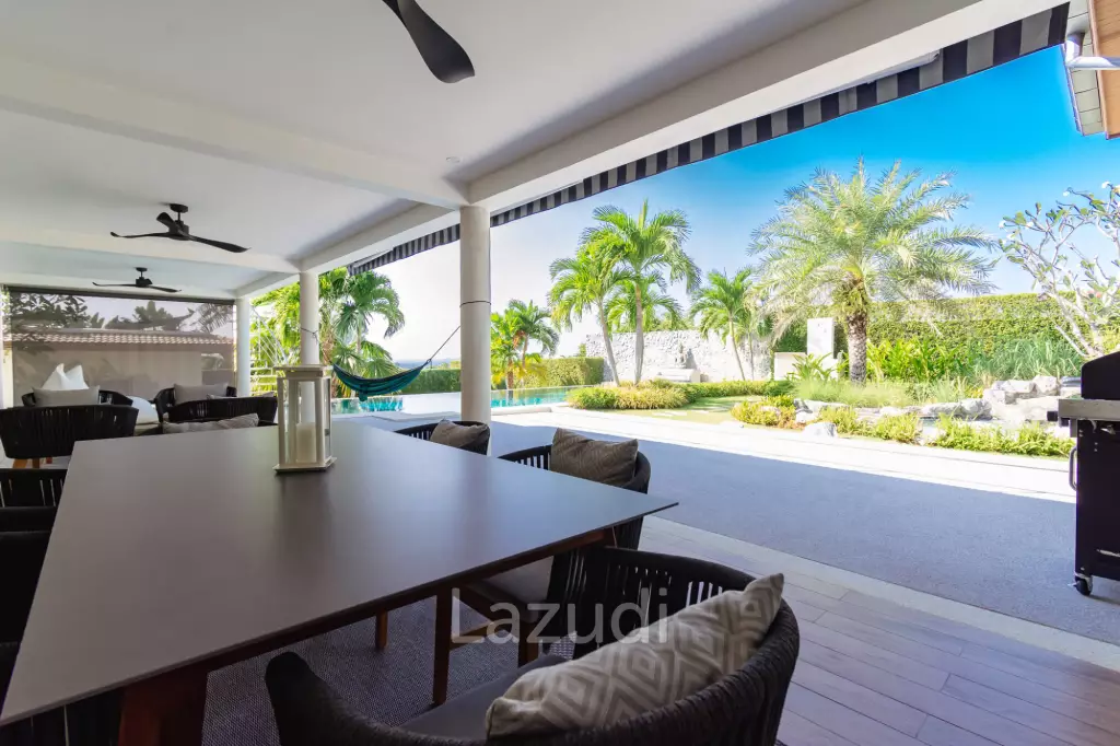 THE VIEWS HUA HIN  : 4 bed pool villa with outstanding Views