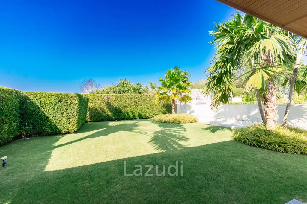 THE VIEWS HUA HIN  : 4 bed pool villa with outstanding Views
