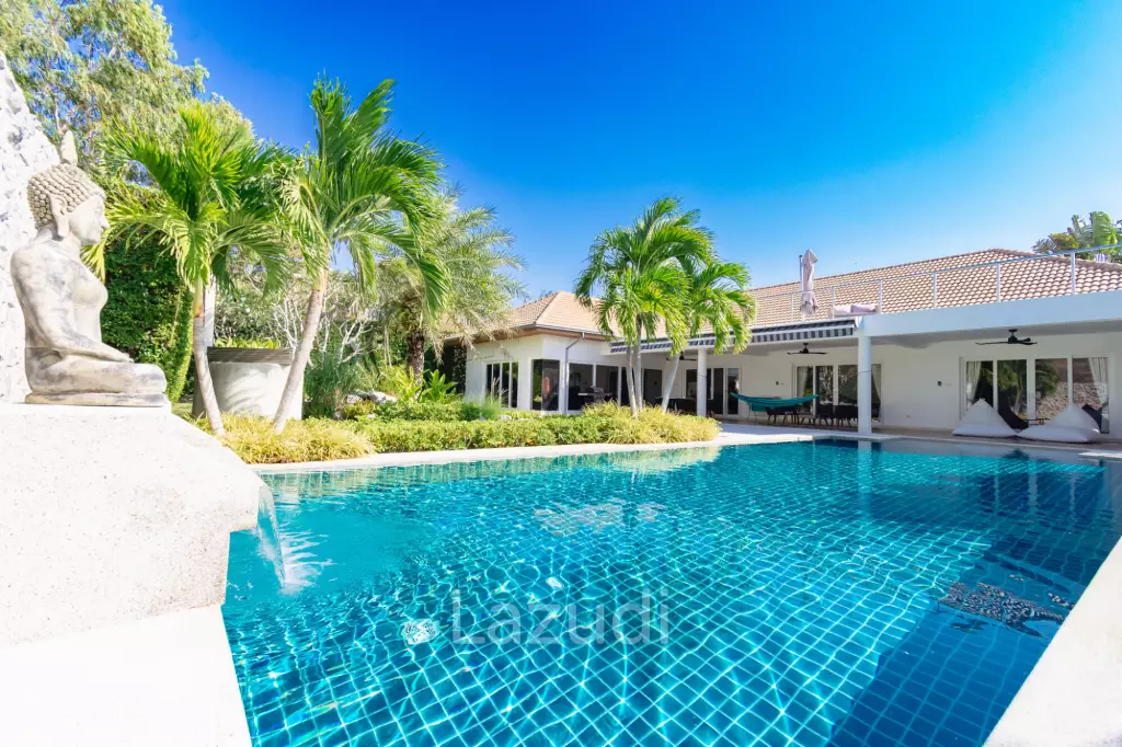 THE VIEWS HUA HIN  : 4 bed pool villa with outstanding Views