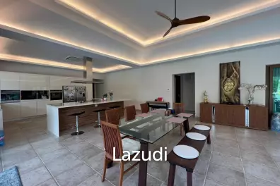 5 Beds 6 Baths 350 SQ.M. Sedona Villas 2