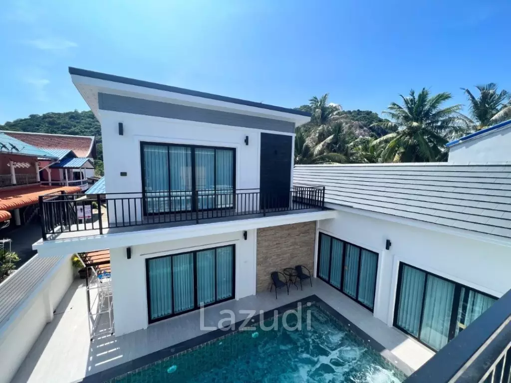 KAO TAO : 3 storey 3 bed pool villa 200 meters from the beach