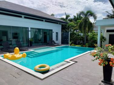 Luxury 4 Bedroom Pool Villa In Rawai