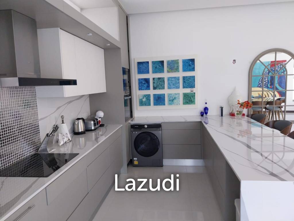 Luxury 4 Bedroom Pool Villa In Rawai