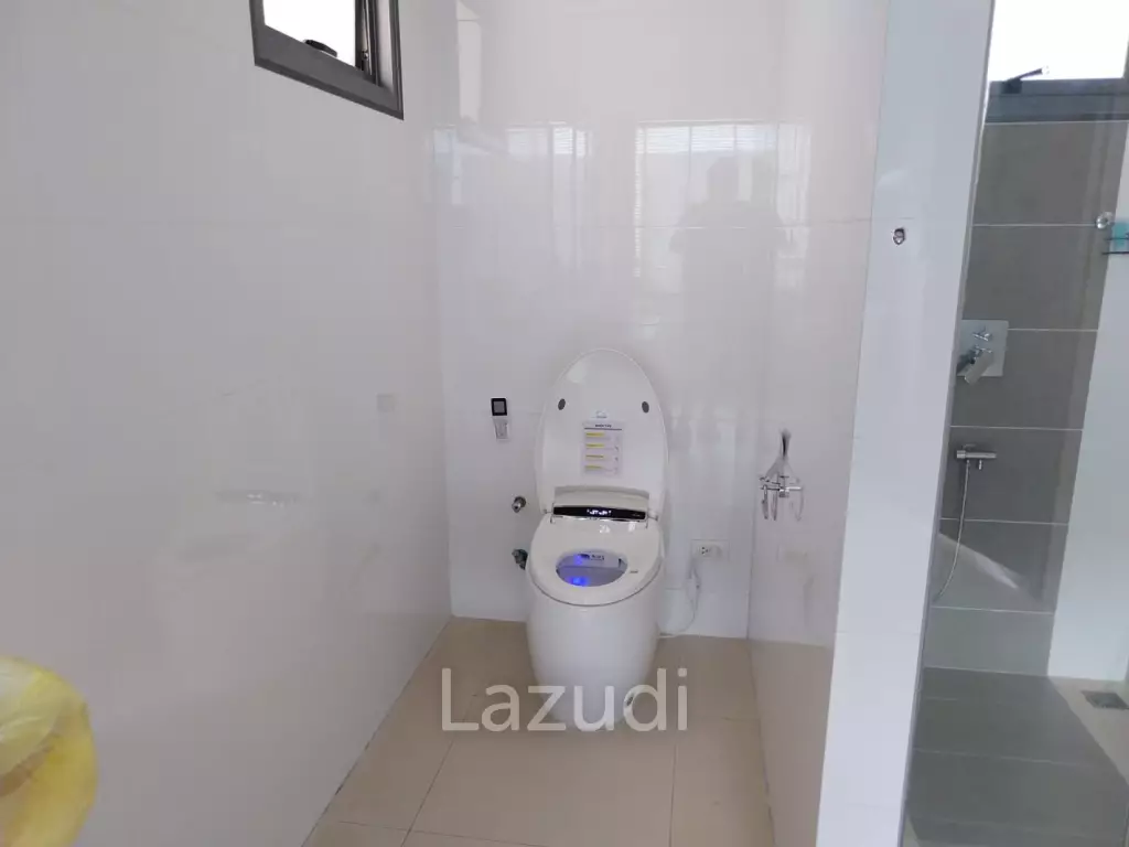 Luxury 4 Bedroom Pool Villa In Rawai