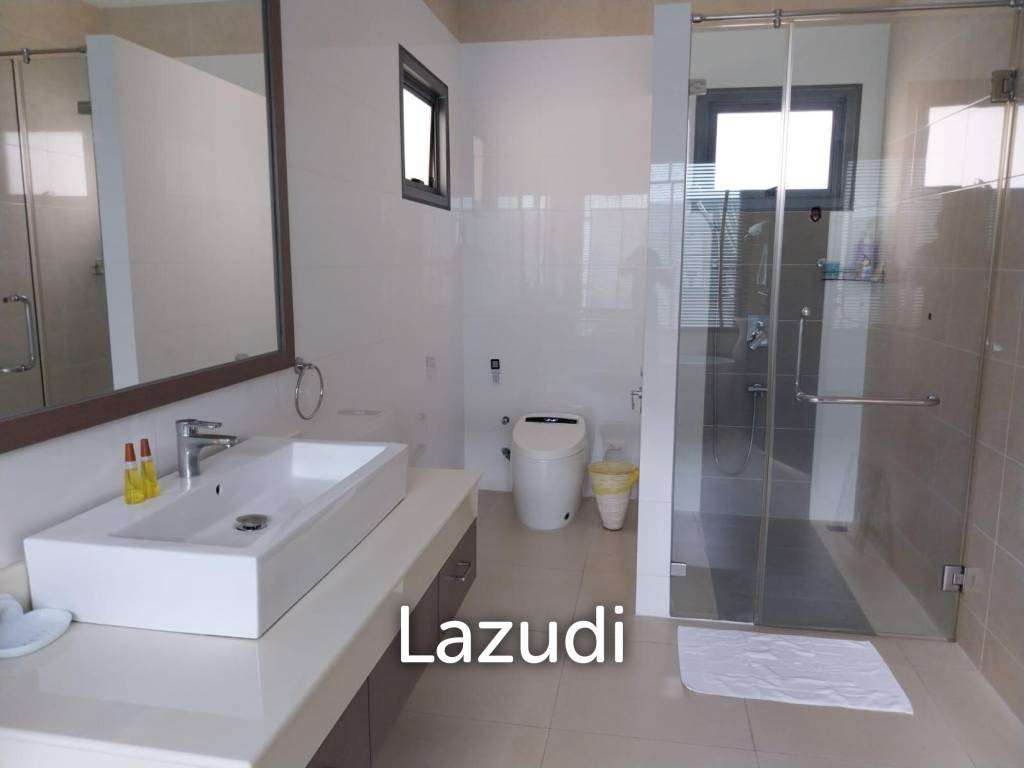 Luxury 4 Bedroom Pool Villa In Rawai