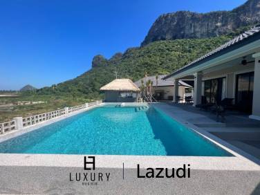 3 Bed 3 Bath Villa For Sale