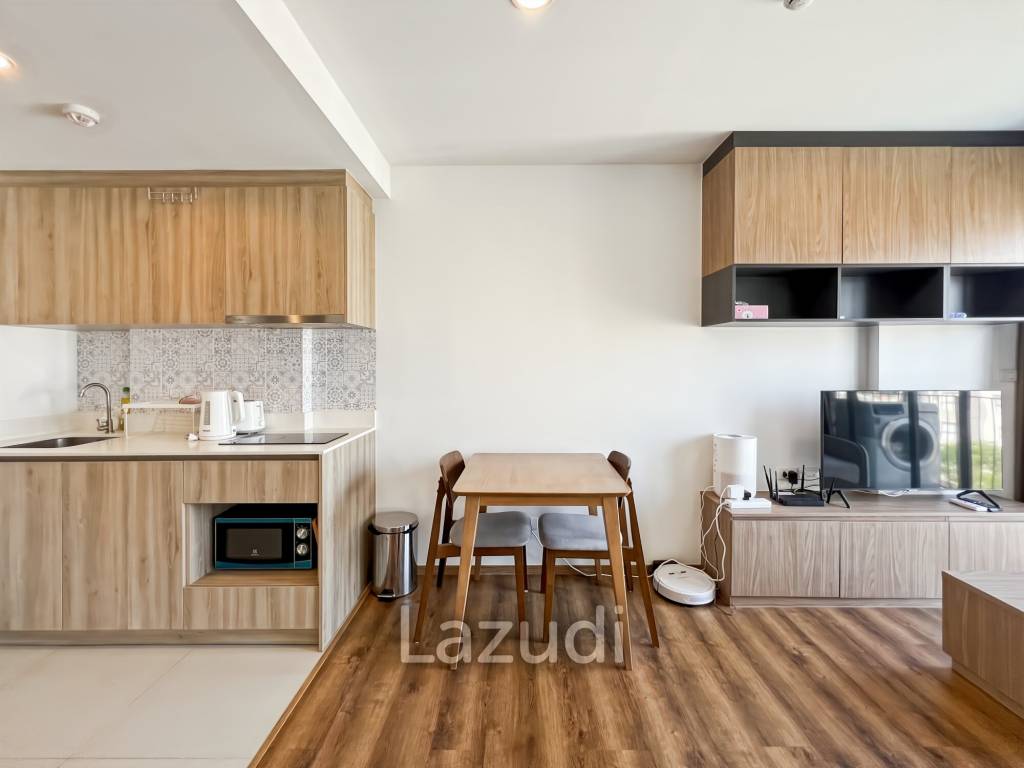 1 Bedroom Condo in La Habana Hua Hin with Pool and Ocean View