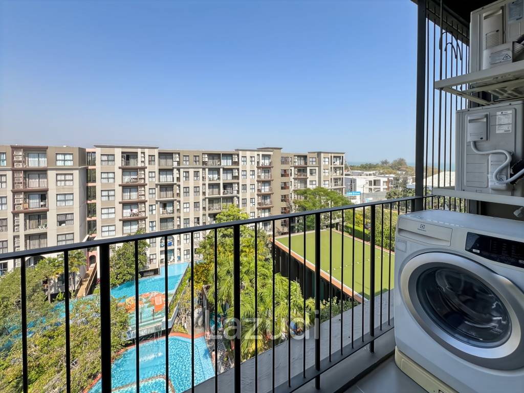 1 Bedroom Condo in La Habana Hua Hin with Pool and Ocean View