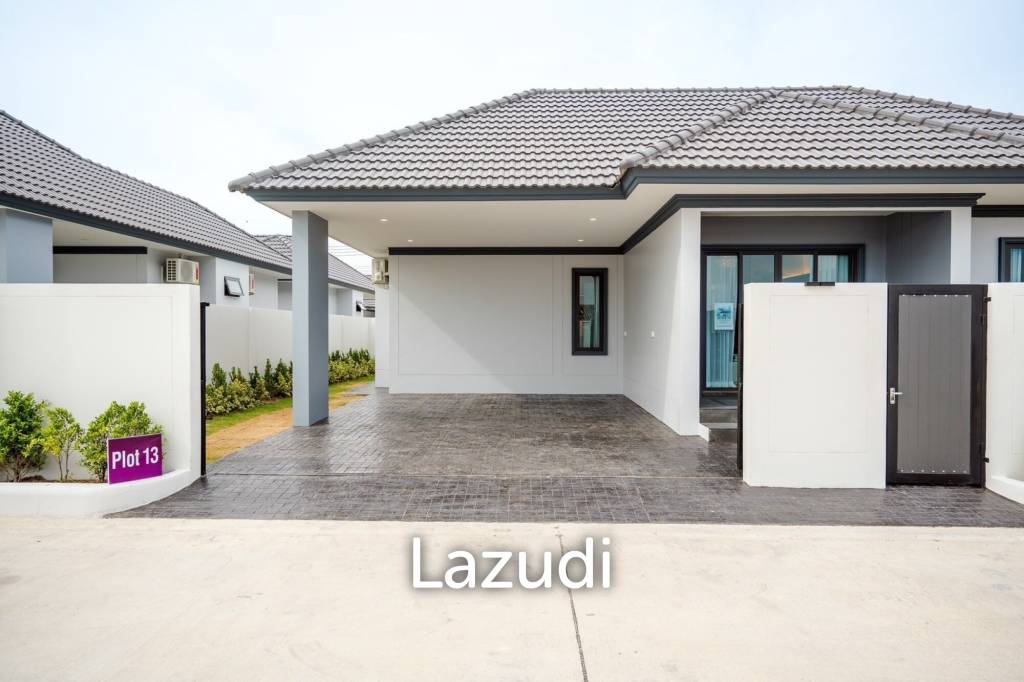 Modern 120 sqm 3-Bed Detached Home in Cha-Am with Courtyard Yard