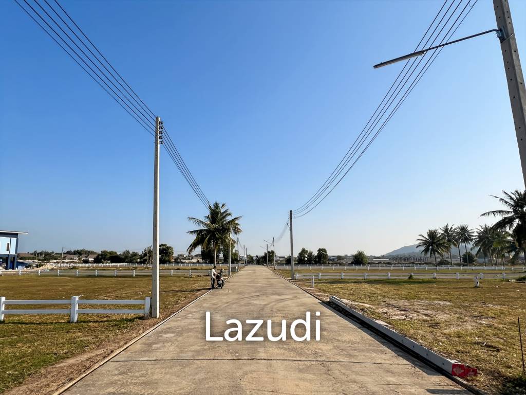 For Sale - 700 sqm Freehold Land Close to Palm Hill Golf Club