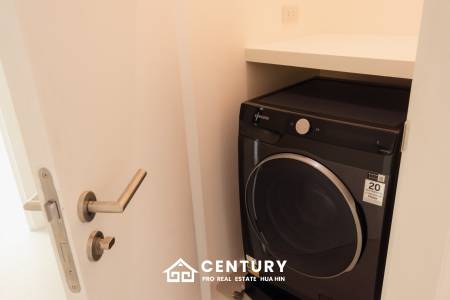 Modern pool villa in Thap Tai Hua Hin Eeden Luxe