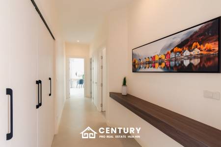 Modern pool villa in Thap Tai Hua Hin Eeden Luxe