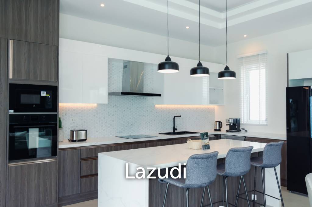 Modern Pool villa in Thap Tai Hua Hin Eeden Luxe