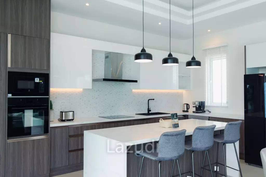 Modern Pool villa in Thap Tai Hua Hin Eeden Luxe
