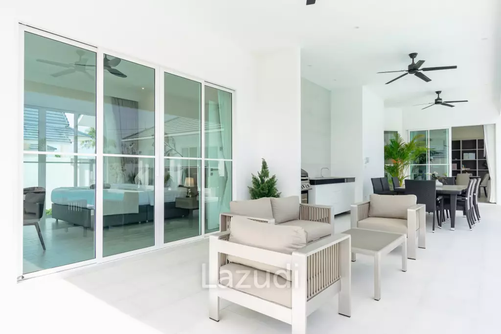 Modern Pool villa in Thap Tai Hua Hin Eeden Luxe