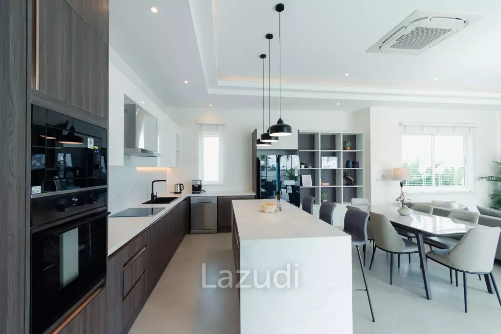 Modern Pool villa in Thap Tai Hua Hin Eeden Luxe