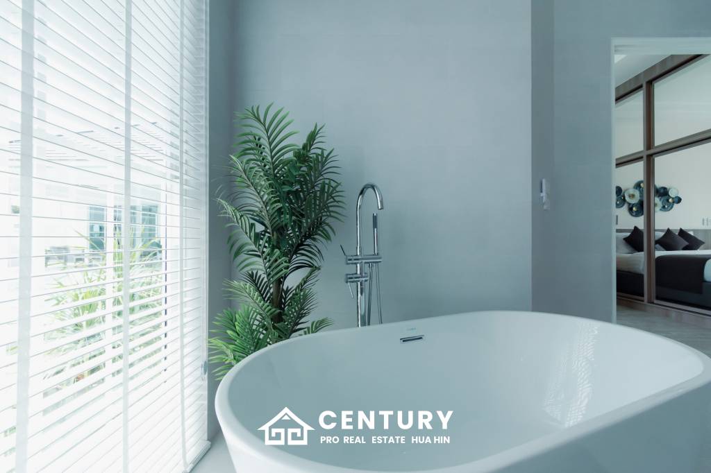 Modern pool villa in Thap Tai Hua Hin Eeden Luxe