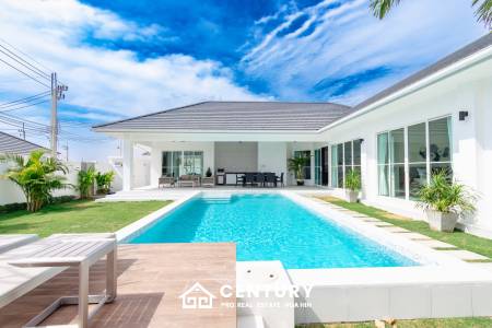Modern pool villa in Thap Tai Hua Hin Eeden Luxe