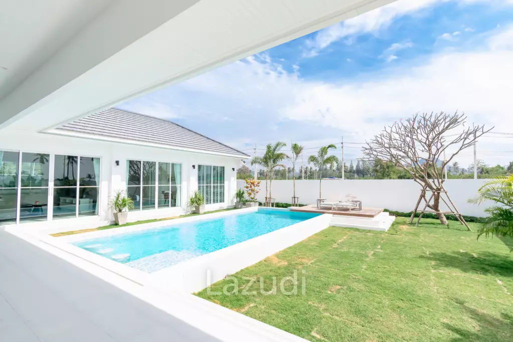 Modern Pool villa in Thap Tai Hua Hin Eeden Luxe