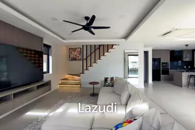 3 Beds 3 Baths 178 SQ.M. Zensiri Midtown Villas