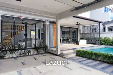 3 Beds 3 Baths 178 SQ.M. Zensiri Midtown Villas