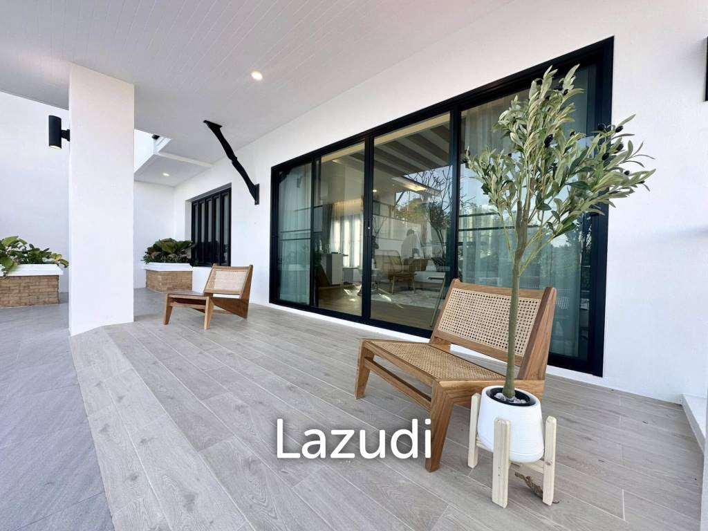 Spacious Seaview 4 Bedroom Pool Villa In Chalong