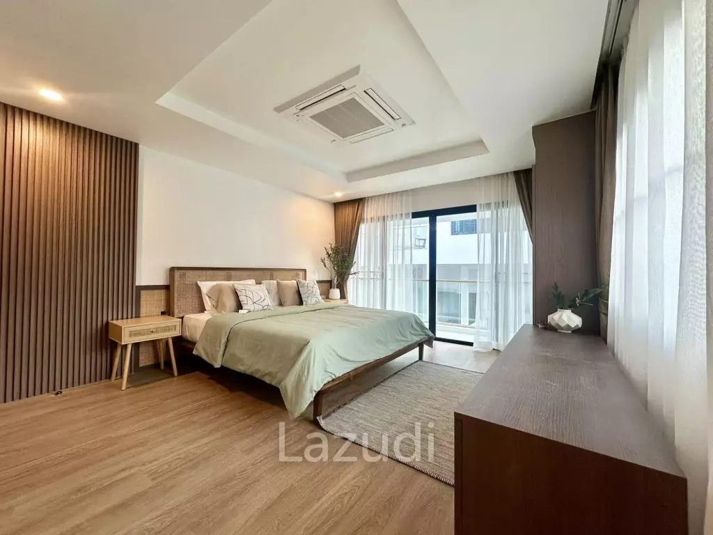 Spacious Seaview 4 Bedroom Pool Villa In Chalong