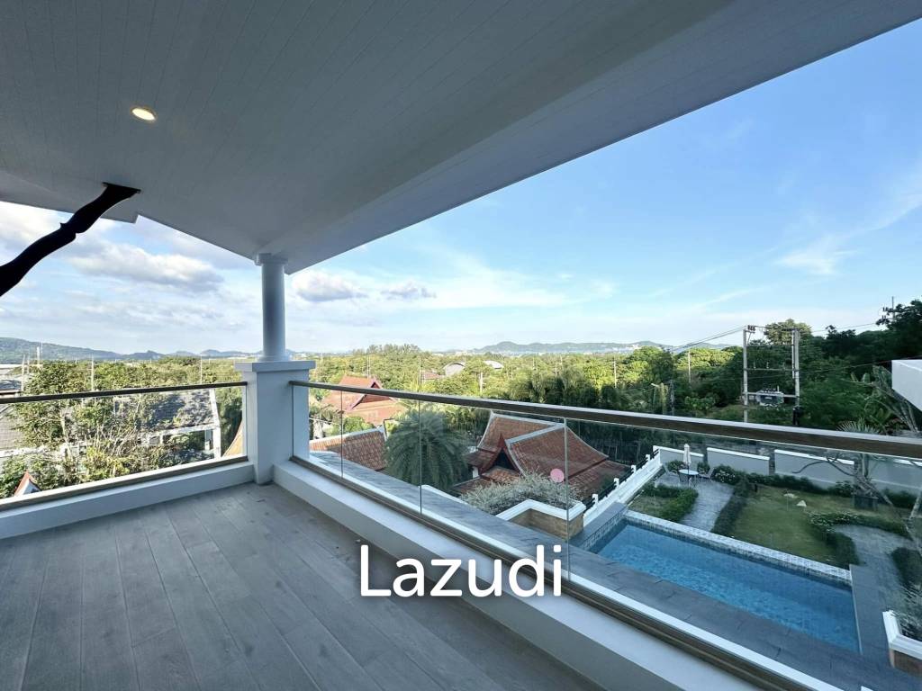 Spacious Seaview 4 Bedroom Pool Villa In Chalong
