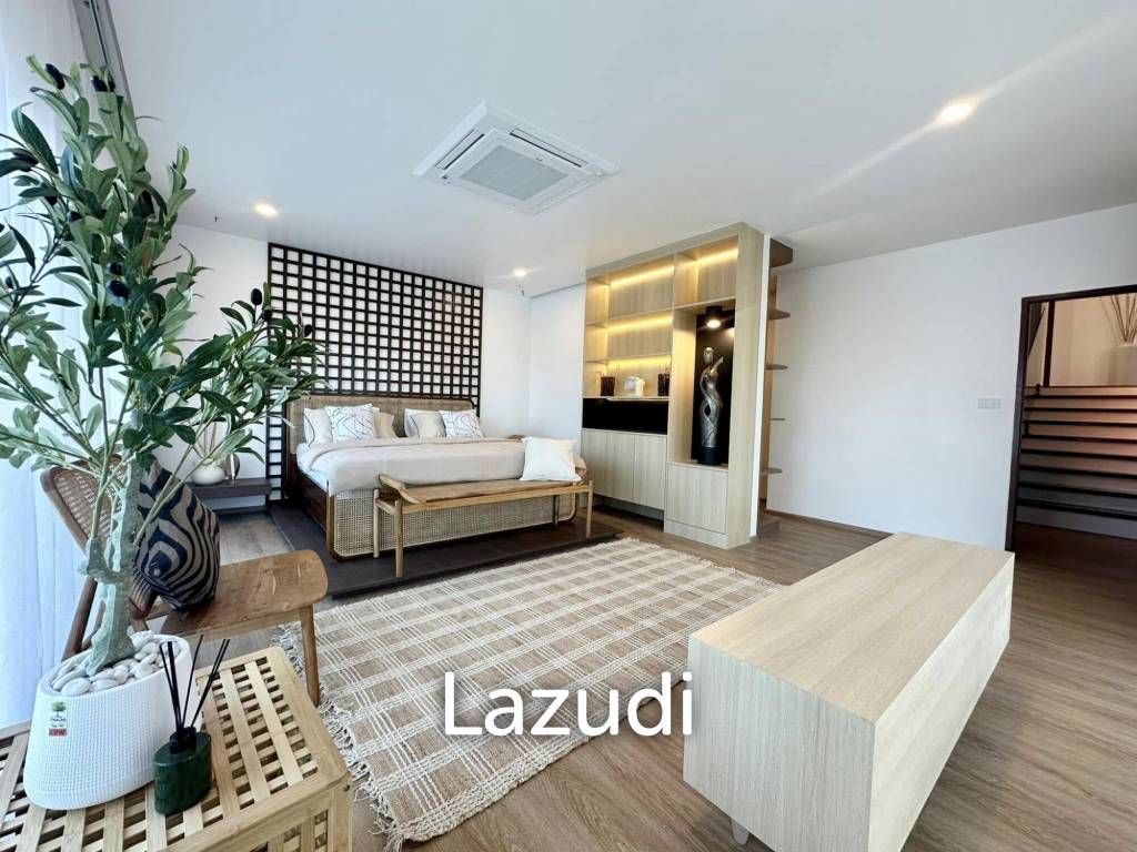 Spacious Seaview 4 Bedroom Pool Villa In Chalong