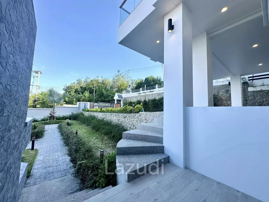 Spacious Seaview 4 Bedroom Pool Villa In Chalong