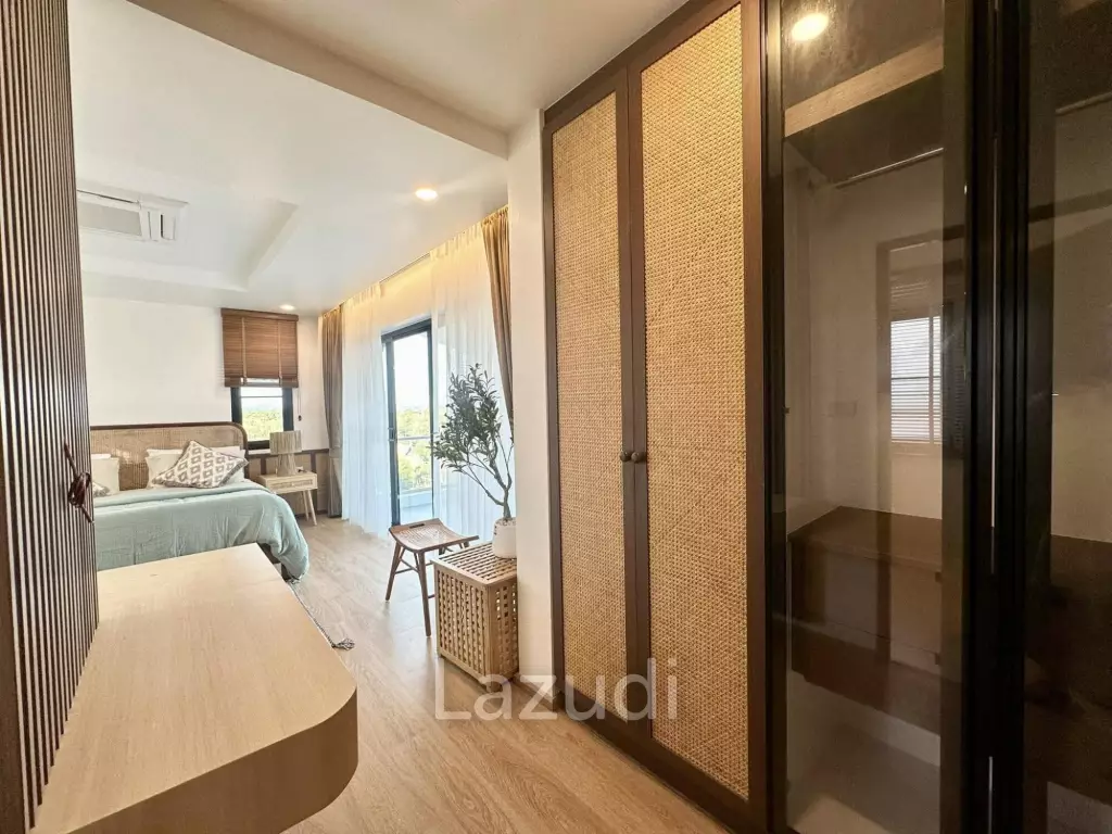 Spacious Seaview 4 Bedroom Pool Villa In Chalong