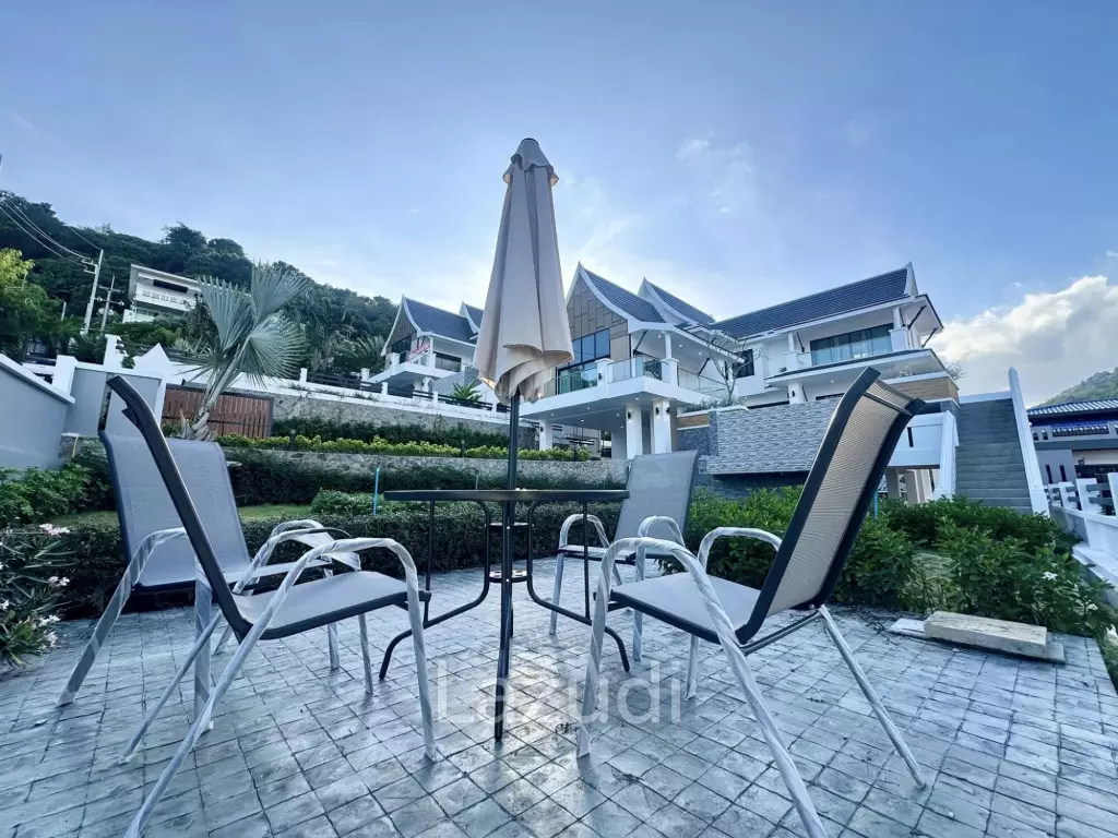 Spacious Seaview 4 Bedroom Pool Villa In Chalong