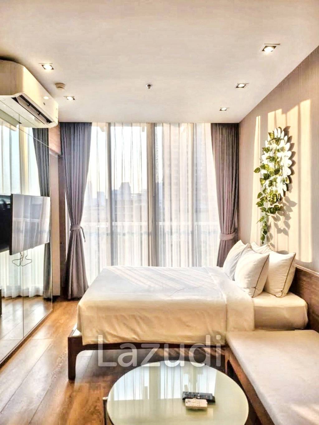 Studio 1 Bath 29 SQ.M Park Origin Phromphong