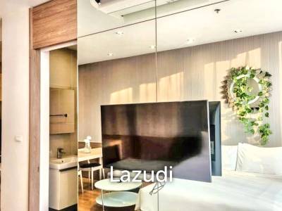 Studio 1 Bath 29 SQ.M Park Origin Phromphong