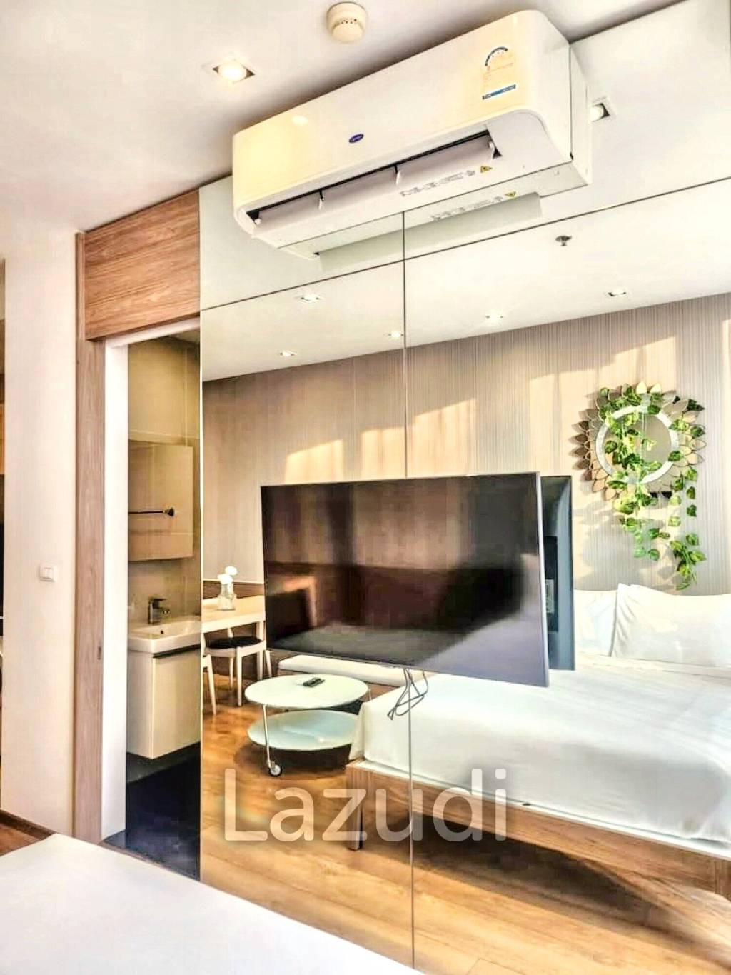 Studio 1 Bath 29 SQ.M Park Origin Phromphong