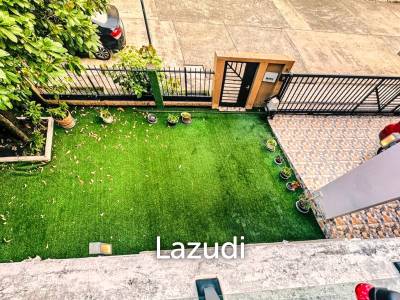 3 Bed 3 Bath 244 SQ.M The Plant Pattanakan
