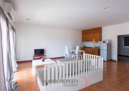 Investment opportunity : 12 townhouses to renovate