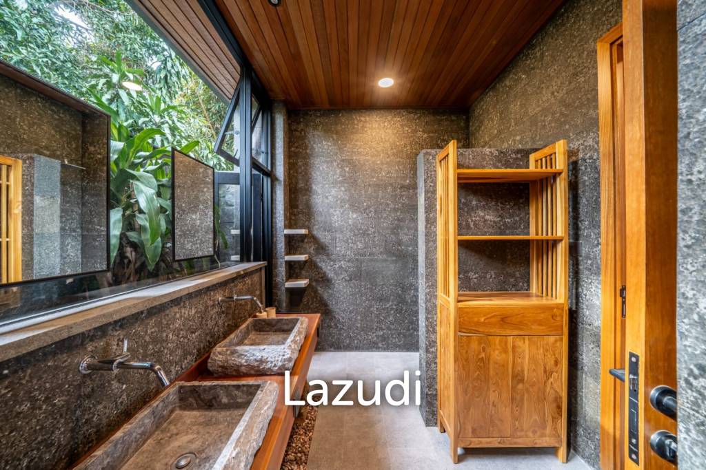 Gorgeous newly built 3 Bedroom Leasehold villa in Sanur