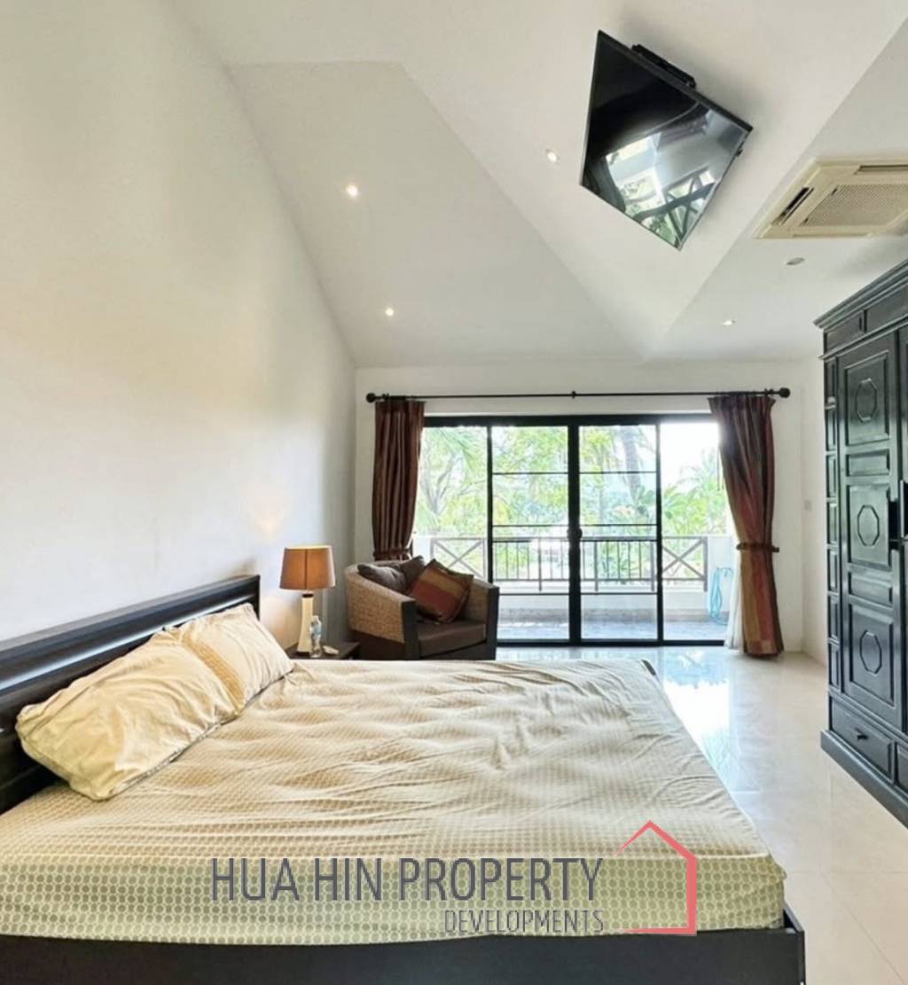 PALM HILL CONDO  : 3 bed utilities condo