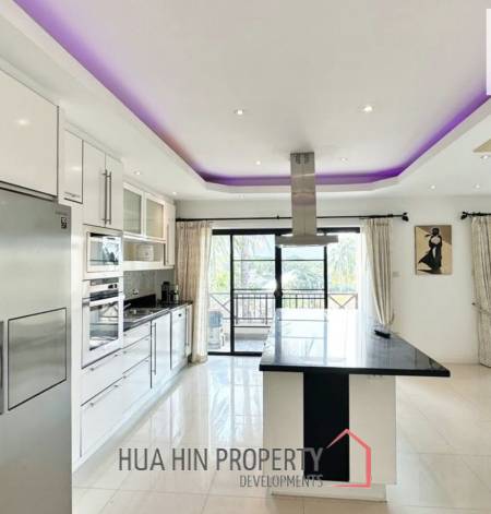 PALM HILL CONDO  : 3 bed utilities condo