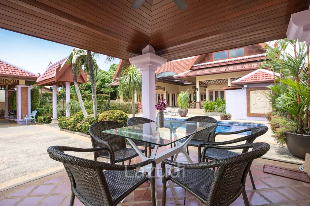 Villa Felicity